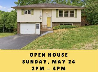 115 Meade Dr, Irvine, KY 40336