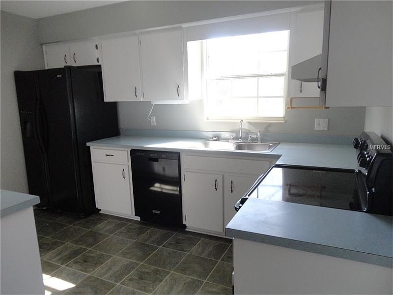 2nd image of 2165 Boardman Rd