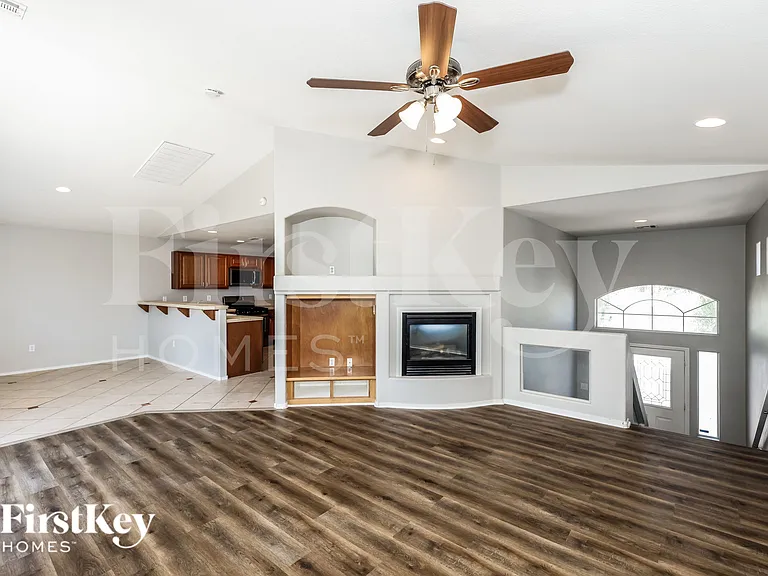9271 Ansley Ct — Photo 5