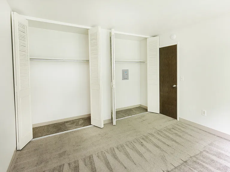 White Oak Village: Townhomes