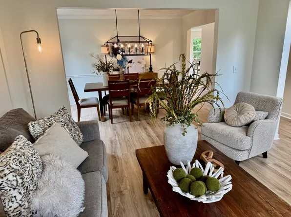 102 Walters Ave, Franklin, TN 37067