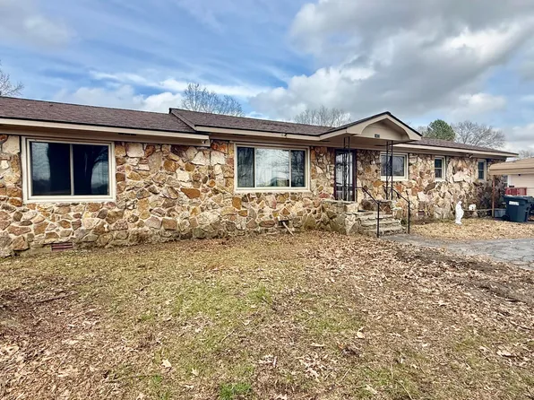 1403 W Main Ave, Obion, TN 38240