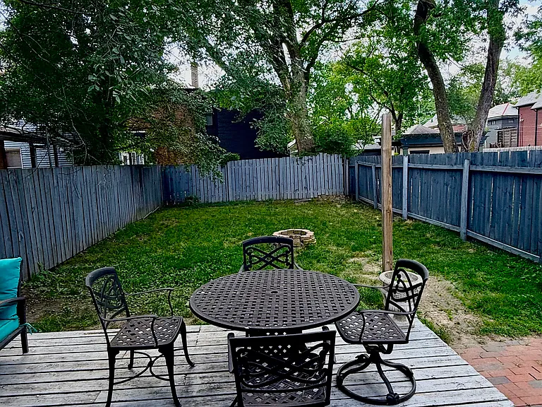 613 Lathrop St — Photo 9