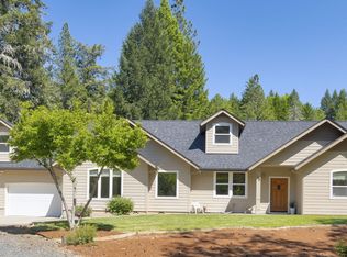 45 Marble Mountain Rd, Grants Pass, OR 97527