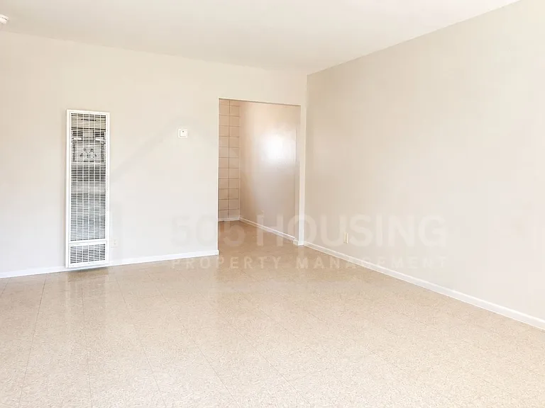 505 Pennsylvania St SE #14 — Photo 8