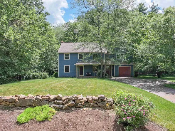 38 Cambridge Road, Bedford, NH 03110