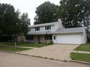 2117 N Edgewood Ave, Appleton, WI 54914