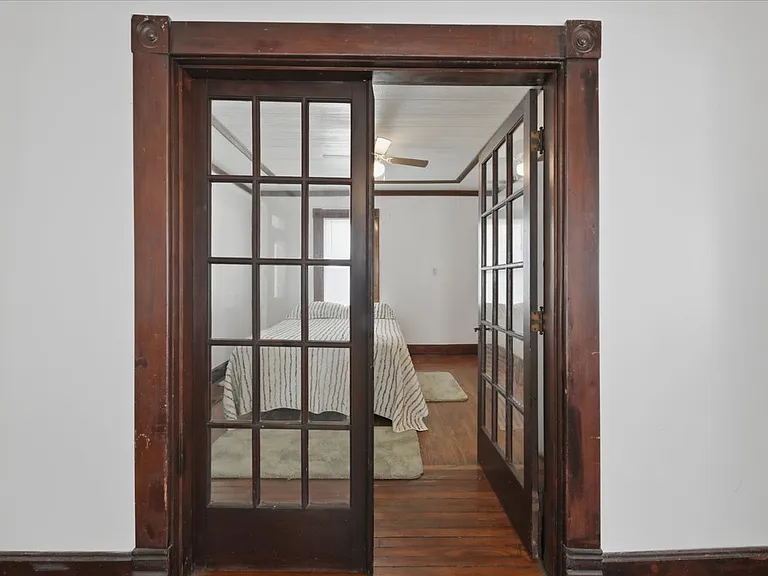 324 W Church St — Photo 13