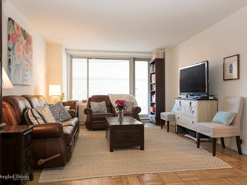 1st image of 1156 3rd Ave #7D