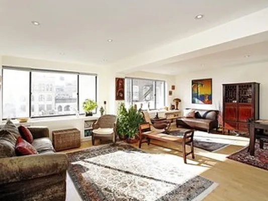 Sold by Corcoran | media 16