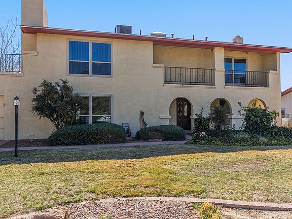 2nd image of 4008 Saint Andrews Dr SE