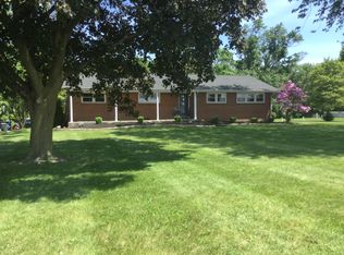 33 Vincentown Rd, Pemberton, NJ 08068