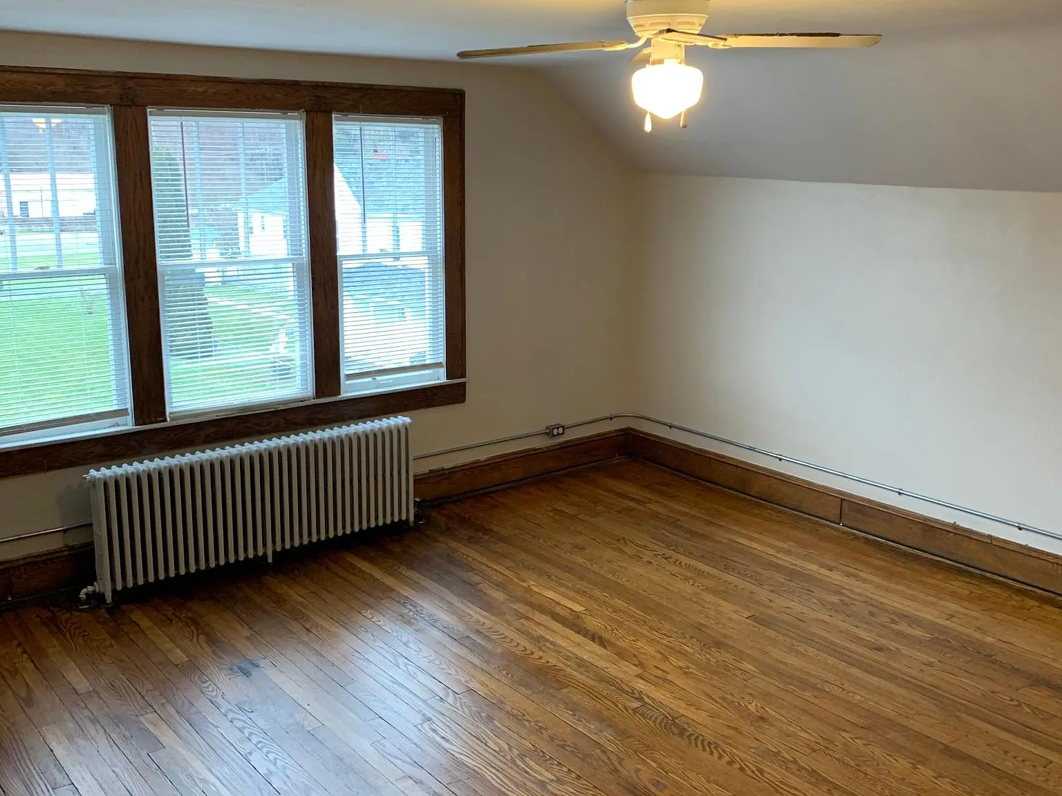 2 bed, $850 — Photo 3