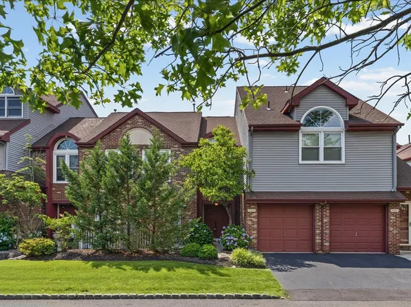 1314 Chanticleer Cherry, Cherry Hill, NJ 08003