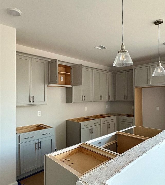 2nd image of 2941 Edith Ann Ln