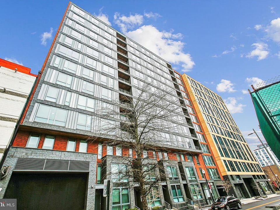 1st image of 1211 Van St SE #902