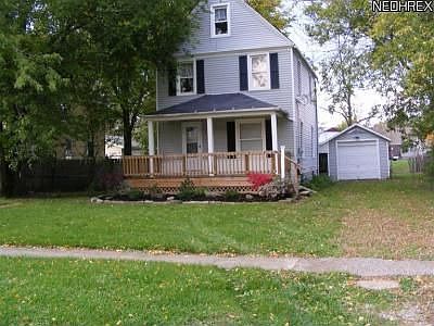 1st image of 119 Oak St