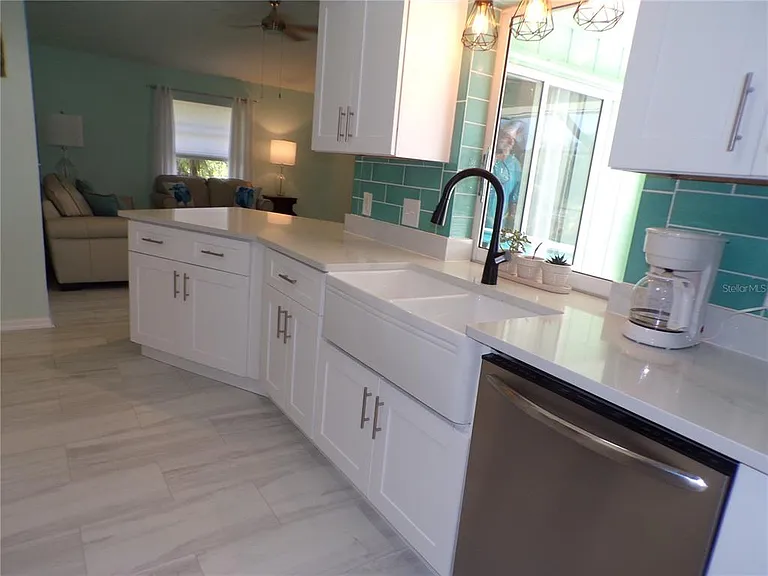 15624 Hennipen Cir — Photo 7