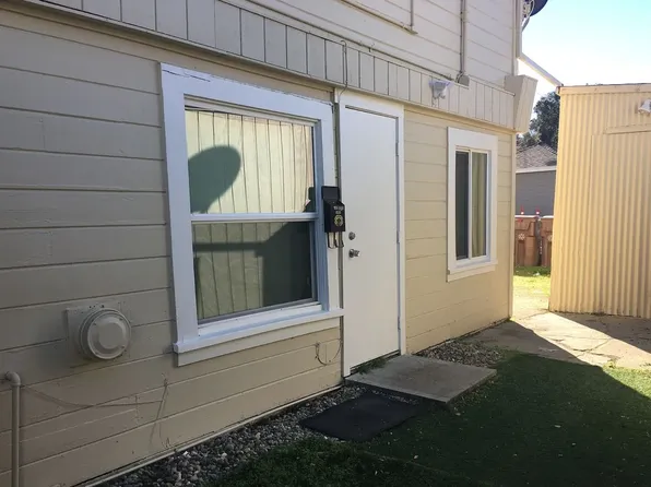 930 Court St #A, Martinez, CA 94553