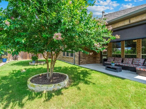 416 Mistflower Springs Dr, Leander, TX 78641