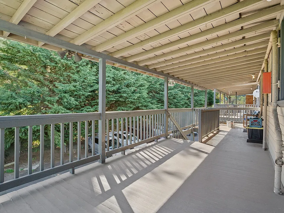 5919-5949 NW Saint Helens Rd