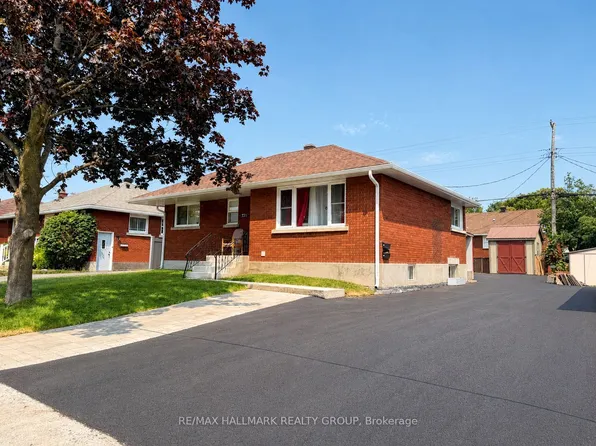735 Borthwick Ave, Ottawa, ON K1K 2M3