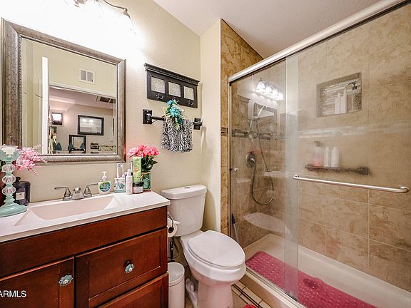 4th image of 10458 W OAKMONT Drive