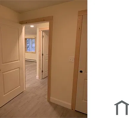 3 bed, 900 sqft, $3,500 — Photo 3