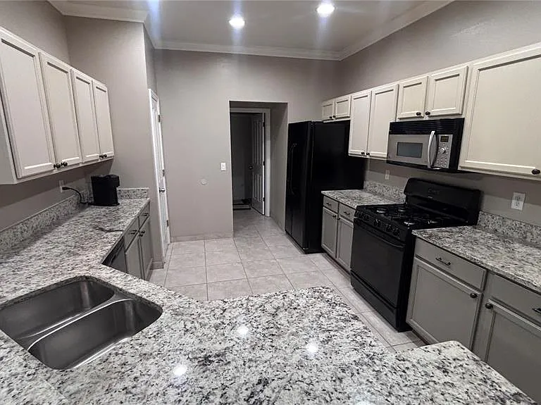 4613 River Overlook Dr — Photo 7