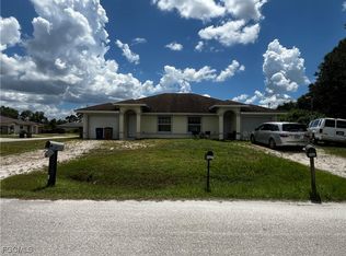 4601 25th St SW, Lehigh Acres, FL 33973