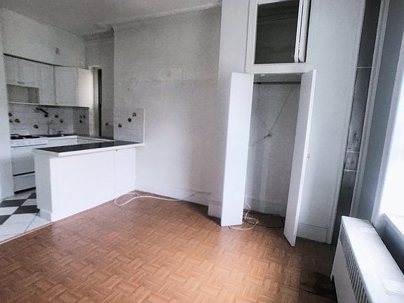 4th image of 2368 7th Ave APT 3F
