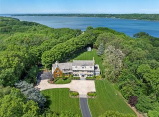 18 North Rd, Oyster Bay, NY 11771