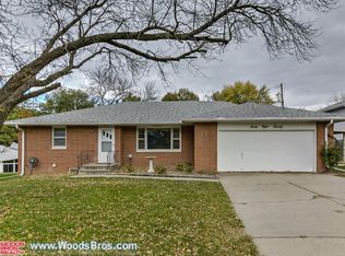 6820 South St, Lincoln, NE 68506