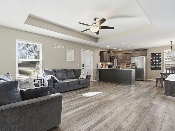 4th image of 4562 W Tarkio Street