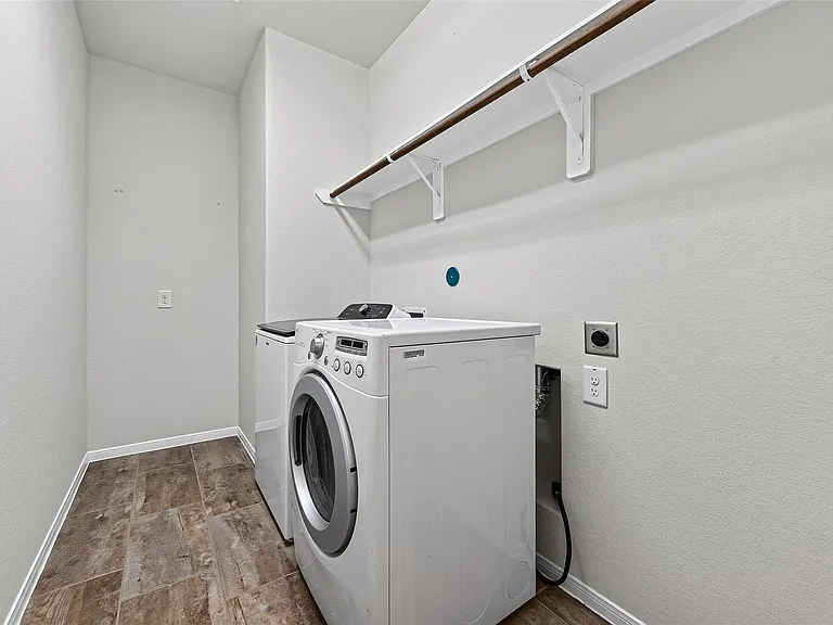 24603 Royal Pike Dr — Photo 18