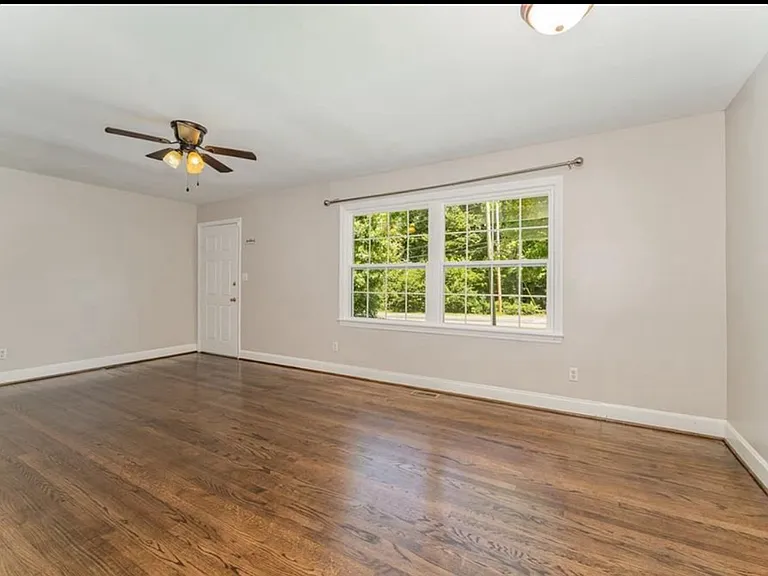 3035 Ridgemeadow Dr — Photo 6