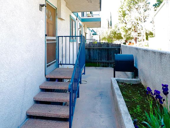 5th image of 414 S Santa Anita Ave APT 3
