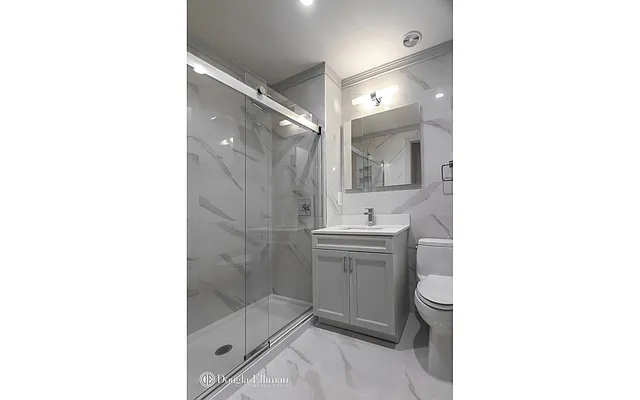 Rented by Douglas Elliman | media 20