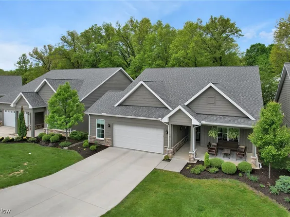 4071 Coventry Cir, Huron, OH 44839