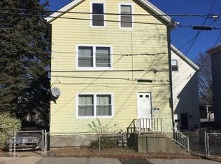 440 Snell St, Fall River, MA 02721