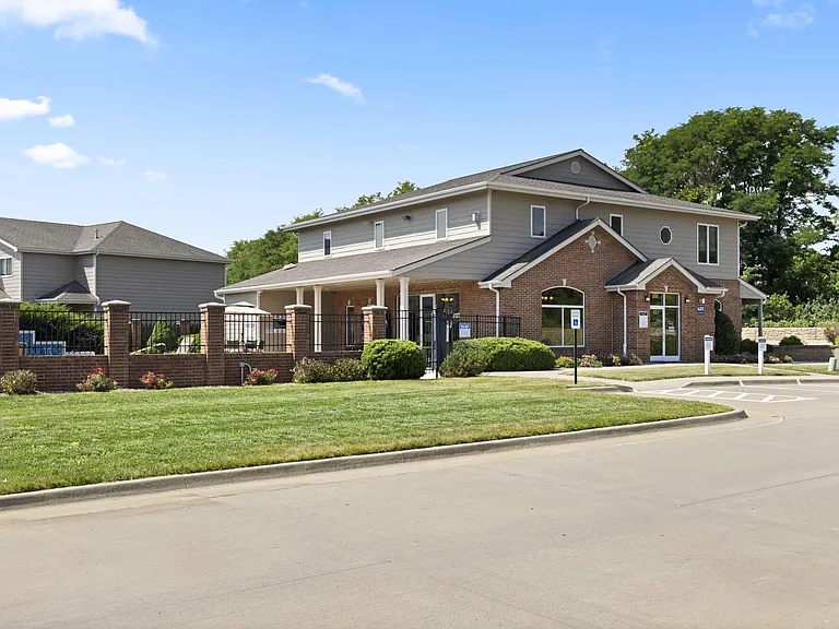Pebblebrook Apartments — Photo 15