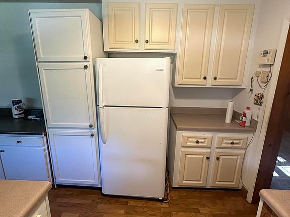 3rd image of 14180 Kiser Road