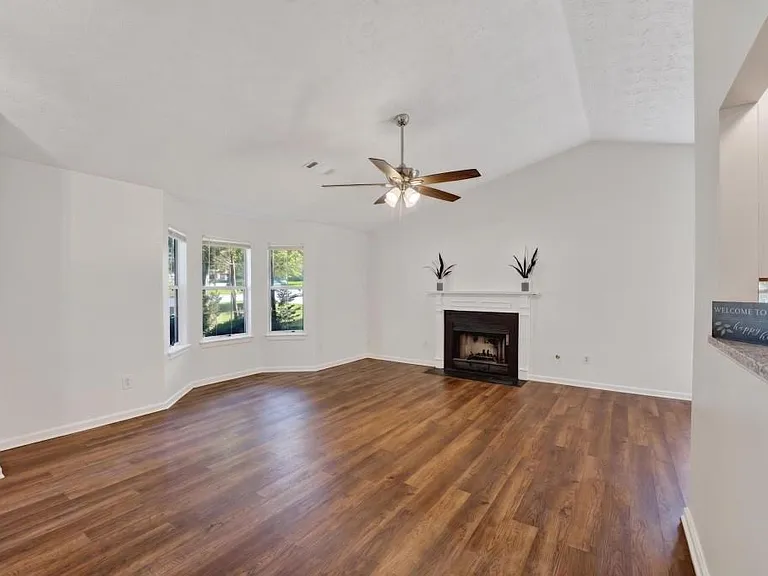 2558 Candlewood Way — Photo 7