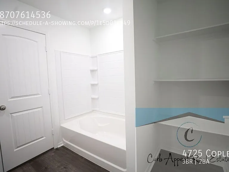 4725 Copley Dr — Photo 11