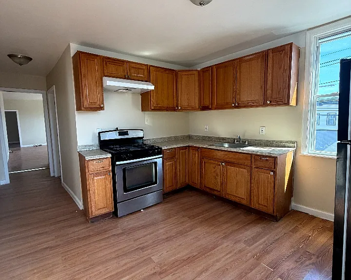 338 Myrtle Ave #2L — Photo 1