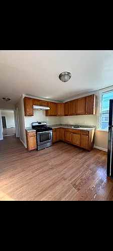 338 Myrtle Ave #2L Photo 1