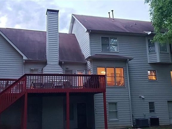 3rd image of 3902 Laurel Bend Ct