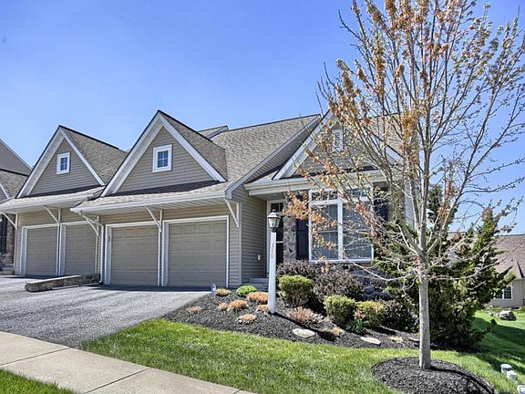 2nd image of 310 Aletha Ln
