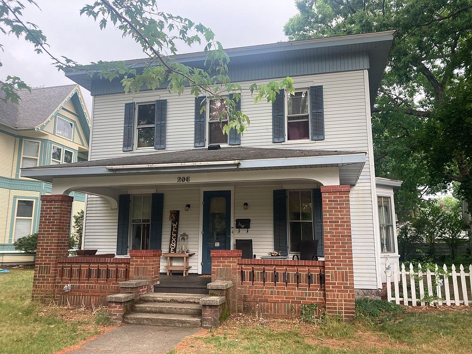 206 Michigan Ave, Dowagiac, MI 49047 Zillow