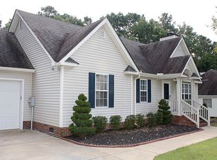 1691 Deerwalk Dr, Rocky Mount, NC 27804